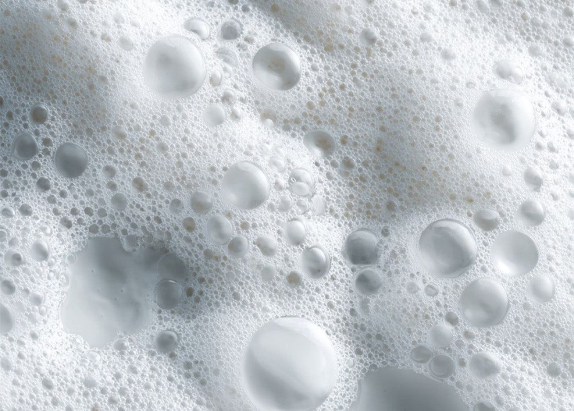Antiseptic vs. Regular Body Wash: What's the Real Difference (and Do You Need It)?